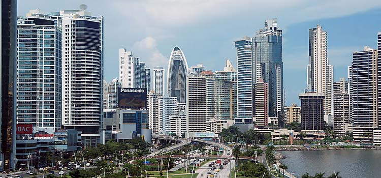 Company and bank account in Panama