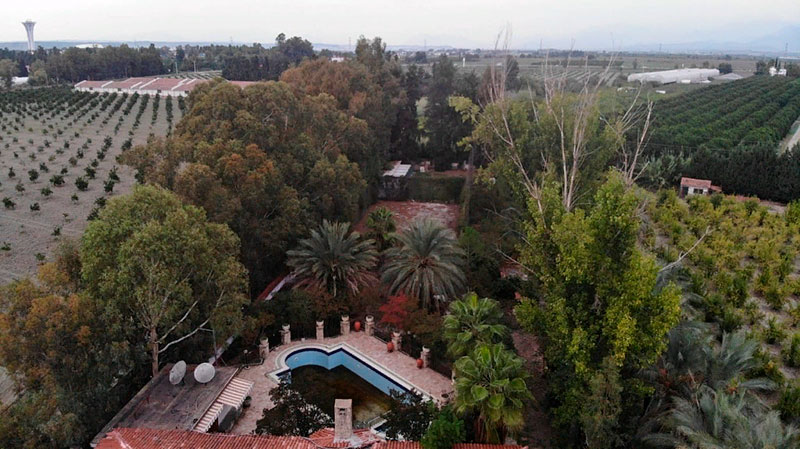 plot with a garden in Turkey