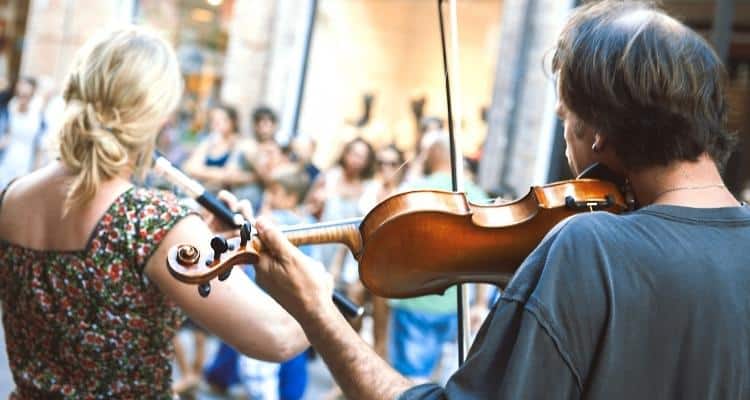 Street musicians in Belgrade