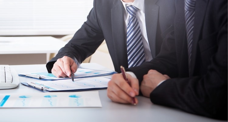 Who owns the assets kept in trust?