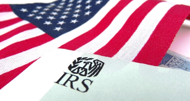 IRS y cuentas bancarias extranjeras