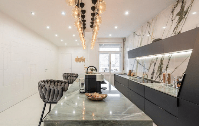 A Spacious Apartment with 3 Rooms