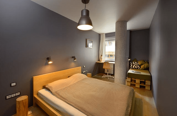 A 2-Room Apartment