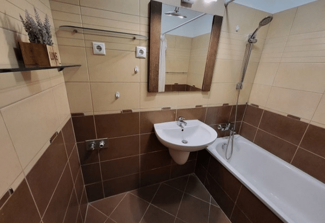 2-bedroom apartment