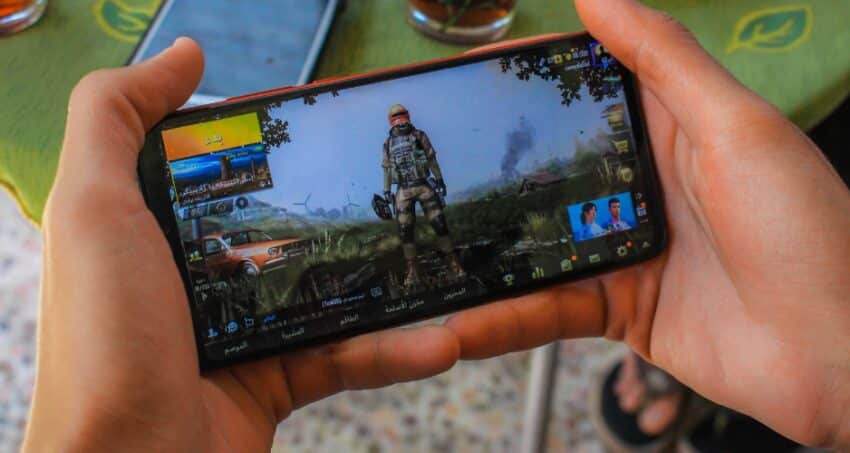 Mobile gaming